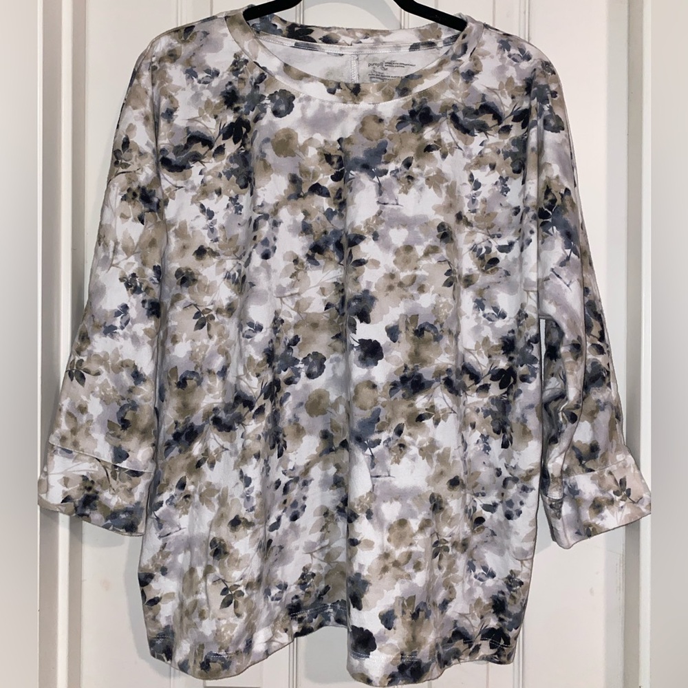 Relaxed Floral Print Organic Cotton Sweatshirt in White, Gray & Tan